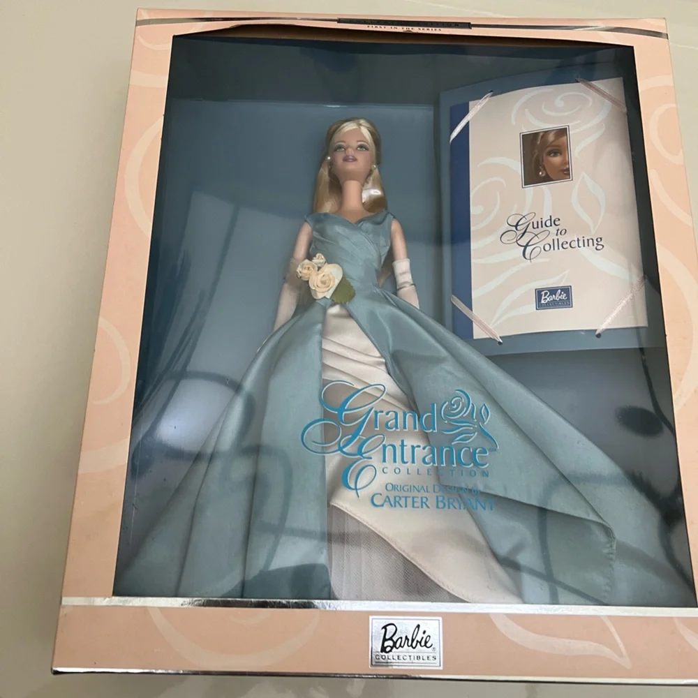 Mattel Barbie Collectibles Doll “Grand Entrance”Carter Bryant 1st in Series NIB - Picture 1 of 7